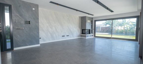 Villa 5+1 in Izmir, Turkey No. 17282 15