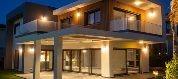 Villa 5+1 in Izmir, Turkey No. 17282 4