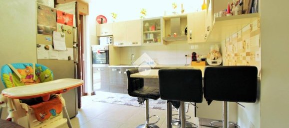 2 bedrooms Apartment in Vittuone, Italy No. 378666 3