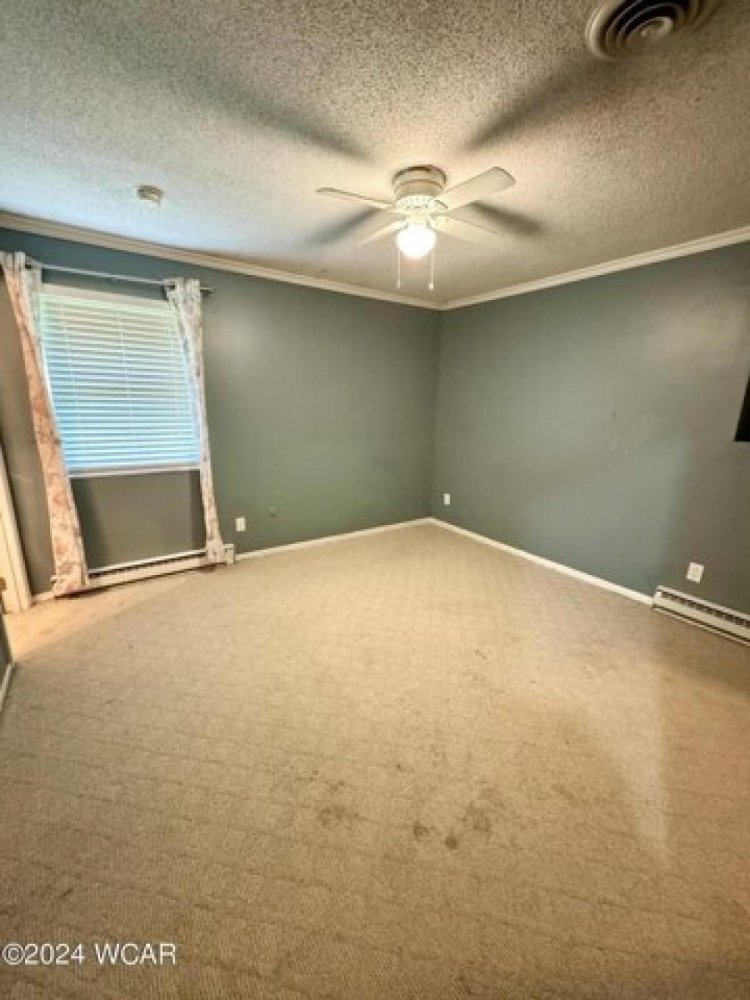 3 bedrooms House in Wapakoneta, USA No. 419918