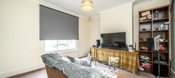 2 bedrooms Apartment in London, United Kingdom No. 12837 2