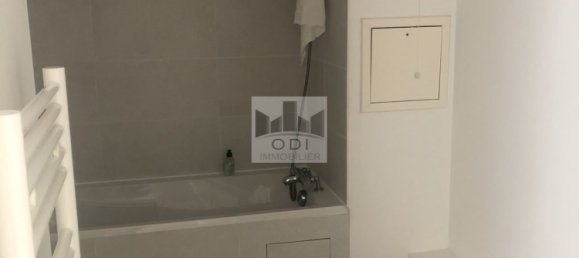 2 bedrooms Apartment in Saint-Cyr-l'Ecole, France No. 296325 8