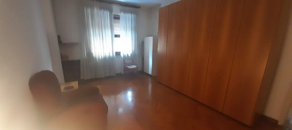 Apartamento de 2 divisões em Monza, Italy N.º 314705 24