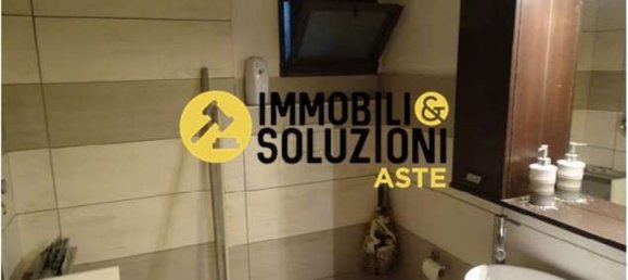 Casa de 6 habitaciónes en Fagnano Olona, Italy No. 14484 14