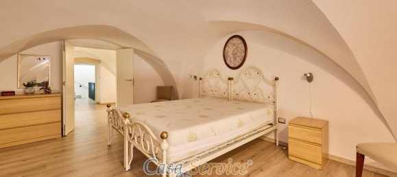 8 rooms House in Poggiardo, Italy No. 232679 11