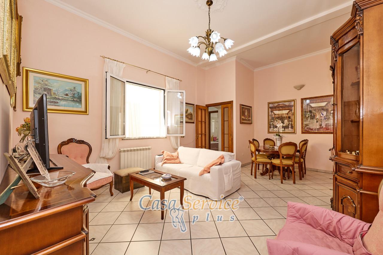 8 rooms House in Poggiardo, Italy No. 232679