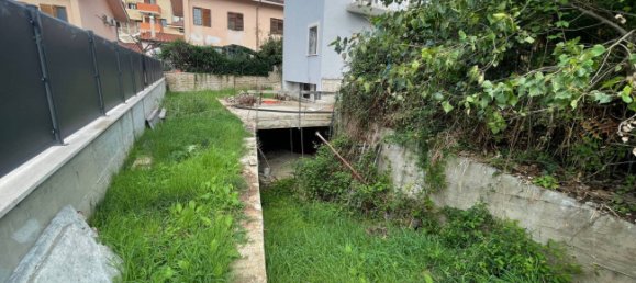 3 bedrooms Villa in Guidonia Montecelio, Italy No. 112471 4