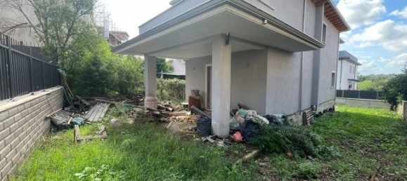 3 bedrooms Villa in Guidonia Montecelio, Italy No. 112471 42