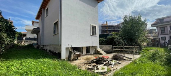3 bedrooms Villa in Guidonia Montecelio, Italy No. 112471 10