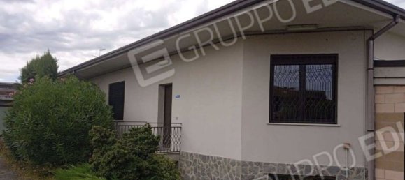Oficina en Castano Primo, Italy 478 m² No. 153705 20