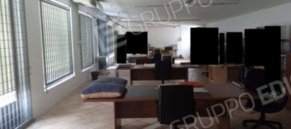 Oficina en Castano Primo, Italy 478 m² No. 153705 24