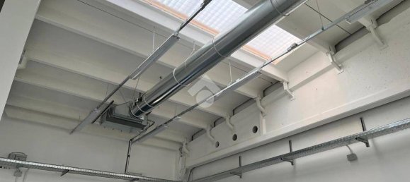 Entrepôt à Parma, Italy 1000m² No. 23784 24