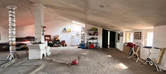 Apartamento de 4 divisões em Capriolo, Italy N.º 174235 18