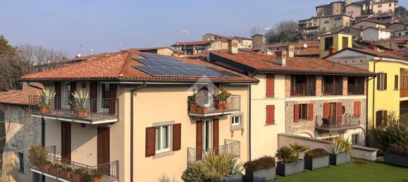 Apartamento de 4 divisões em Capriolo, Italy N.º 174235 33