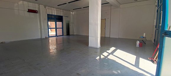 Propiedad comercial de 2 habitaciónes en San Severo, Italy No. 271814 6