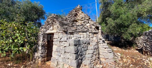 2 bedrooms House in Ceglie Messapica, Italy No. 123312 5