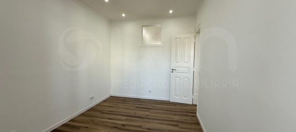 Квартира с 2 спальнями в Лиссабон, Португалия № 120898 7