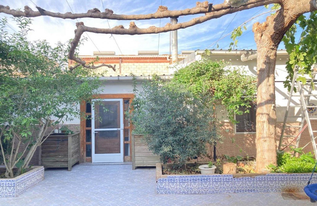 Таунхаус с 6 спальнями в Катраль, Испания № 133082