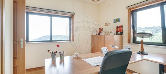 4 bedrooms House in Vila Franca de Xira, Portugal No. 42332 9