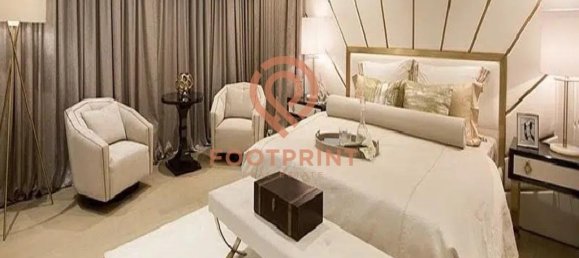 Adosado de 4 dormitorios en Dubai, UAE No. 23848 7