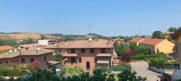 Casa de 4 habitaciónes en Vezzano sul Crostolo, Italy No. 135609 3