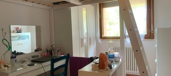 Casa de 4 habitaciónes en Vezzano sul Crostolo, Italy No. 135609 12