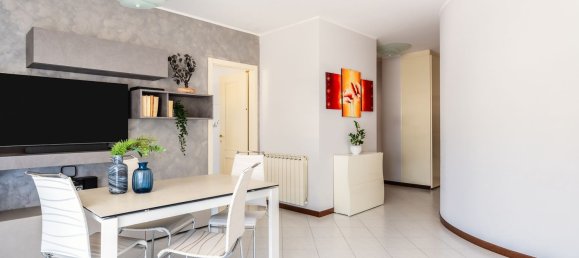 5 rooms Apartment in Viareggio, Italy No. 164095 3