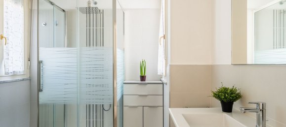 5 rooms Apartment in Viareggio, Italy No. 164095 10