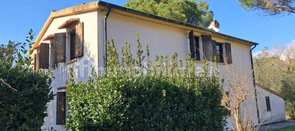 4 bedrooms House in Montescudaio, Italy No. 55414 5