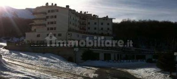 5-Zimmer Gebäude in Pietracamela, Italy, Nr. 69433 2