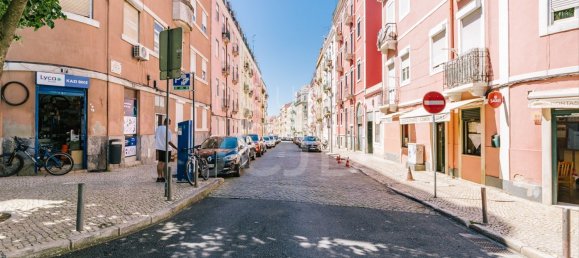 Gewerbliche Immobilie in Lisbon, Portugal 55m², Nr. 69940 2