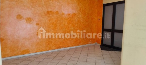 Коммерческая недвижимость с 1 комнатой в Бари, Италия № 271175 5