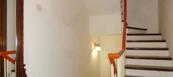 6 bedrooms House in Tay Ho, Vietnam No. 4718 8