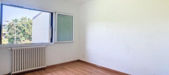 4 bedrooms Villa in Liverdun, France No. 69103 6