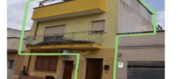 2 bedrooms Apartment in Pulsano, Italy No. 290808 2