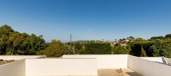 3 bedrooms House in Sesimbra, Portugal No. 145209 3