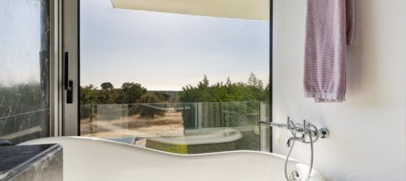 3 bedrooms House in Sesimbra, Portugal No. 145209 26