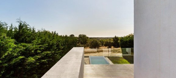 3 bedrooms House in Sesimbra, Portugal No. 145209 8