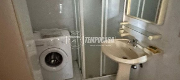 Дом с 3 комнатами в Комаккьо, Италия № 152200 8