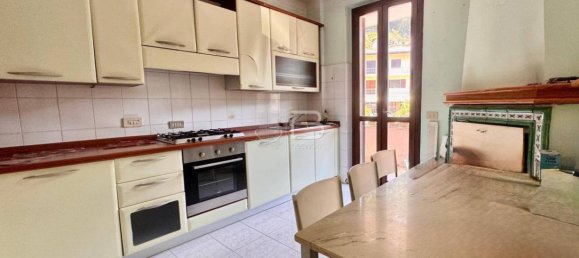 2 bedrooms Apartment in Montignoso, Italy No. 355303 2