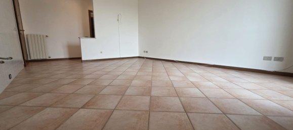 2 rooms Apartment in Gadesco Pieve Delmona, Italy No. 333740 8