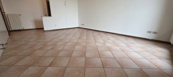 2 rooms Apartment in Gadesco Pieve Delmona, Italy No. 333740 9