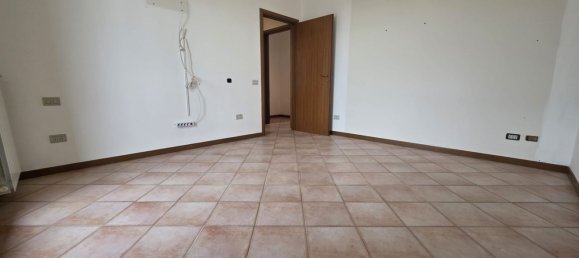 2 rooms Apartment in Gadesco Pieve Delmona, Italy No. 333740 14
