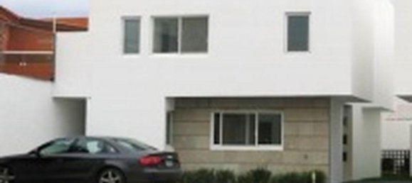 3 bedrooms House in Queretaro, Mexico No. 156046 2