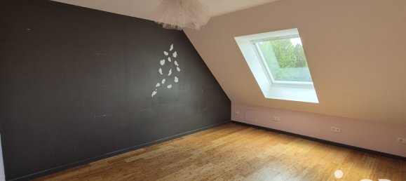 5 bedrooms House in Rumegies, France No. 244743 8