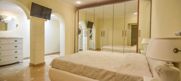 7 rooms Villa in Forte dei Marmi, Italy No. 38817 40