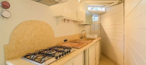 7 rooms Villa in Forte dei Marmi, Italy No. 38817 9