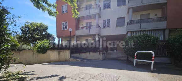 Apartamento de 3 dormitorios en Rome, Italy No. 287401 2