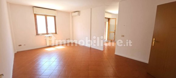 Apartamento de 3 dormitorios en Rome, Italy No. 287401 4