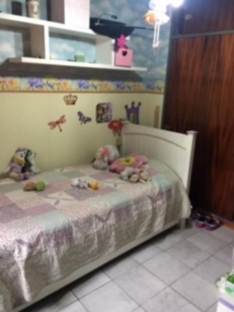 2 bedrooms House in Tres de Febrero, Argentina No. 54275